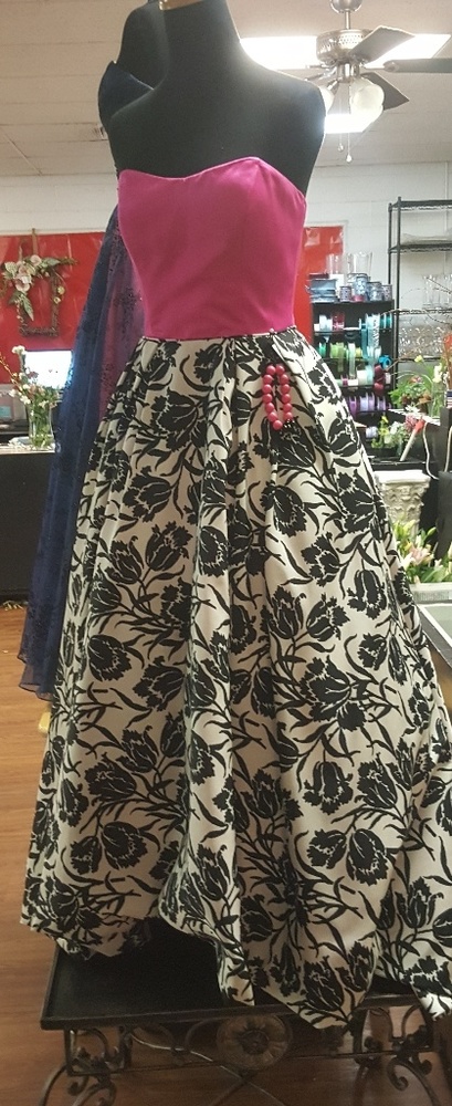 Sherri Hill